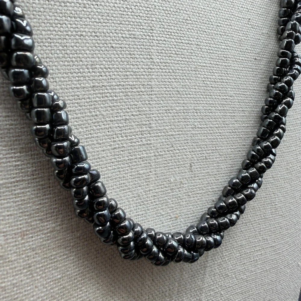 N/A striking hematite